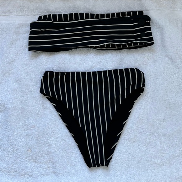 ALIX NYC Sagamore Bikini Set in Stripe - Picture 6 of 10